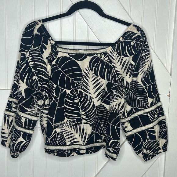 Cynthia Rowley‎ Black and Cream Leaf Print Top Size Small - Picture 3 of 5